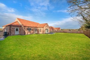 Artists Impression of Finish - click for photo gallery